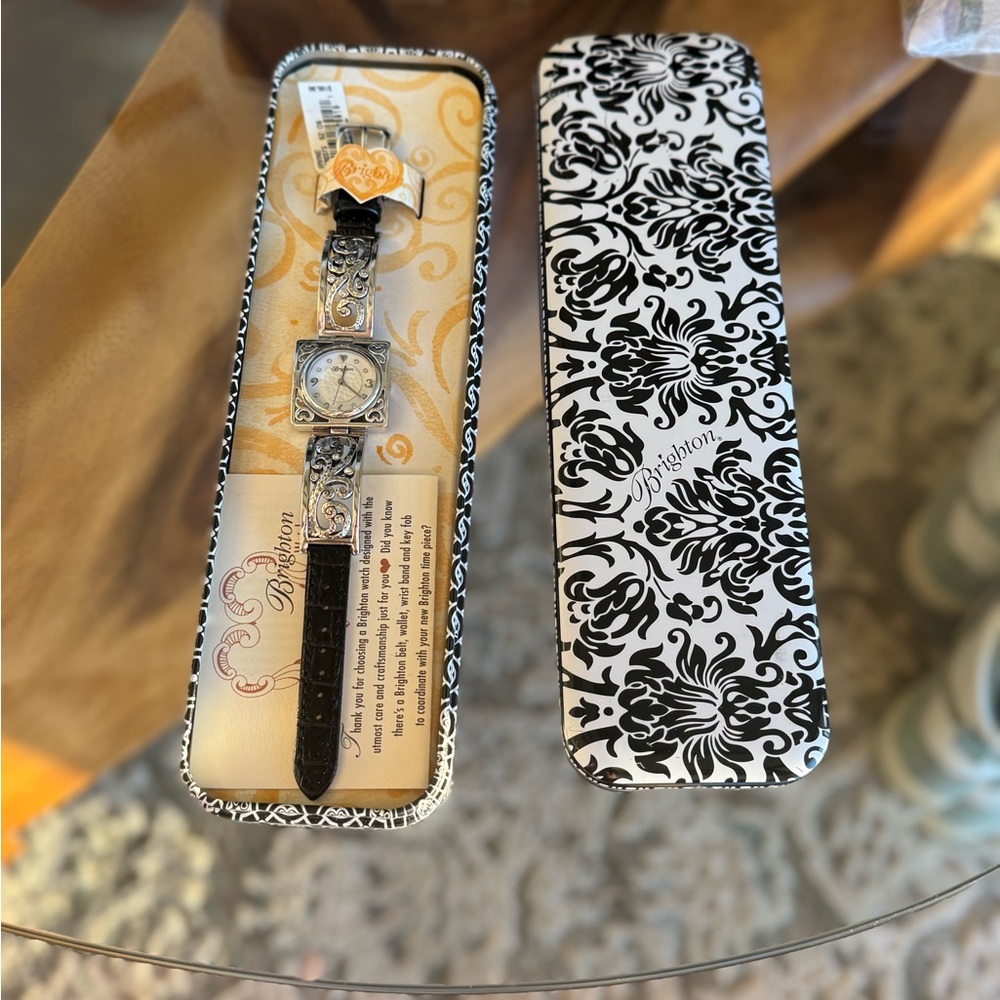 ❤️SOLD❤️Brighton Black and Silver Watch